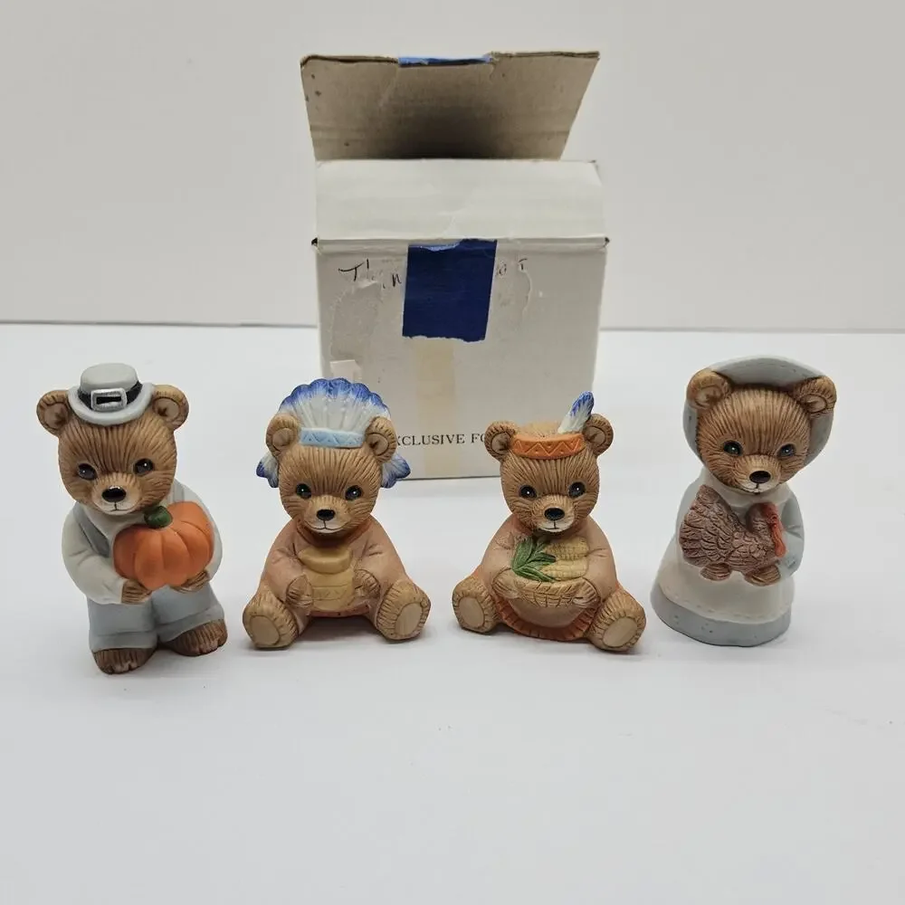 HOMCO Set of 4 Porcelain Mini Bears THANKSGIVING Harvest # 5312